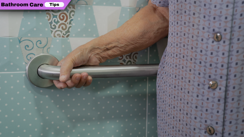What Is an Accessible Bathtub? Key Features in 2025